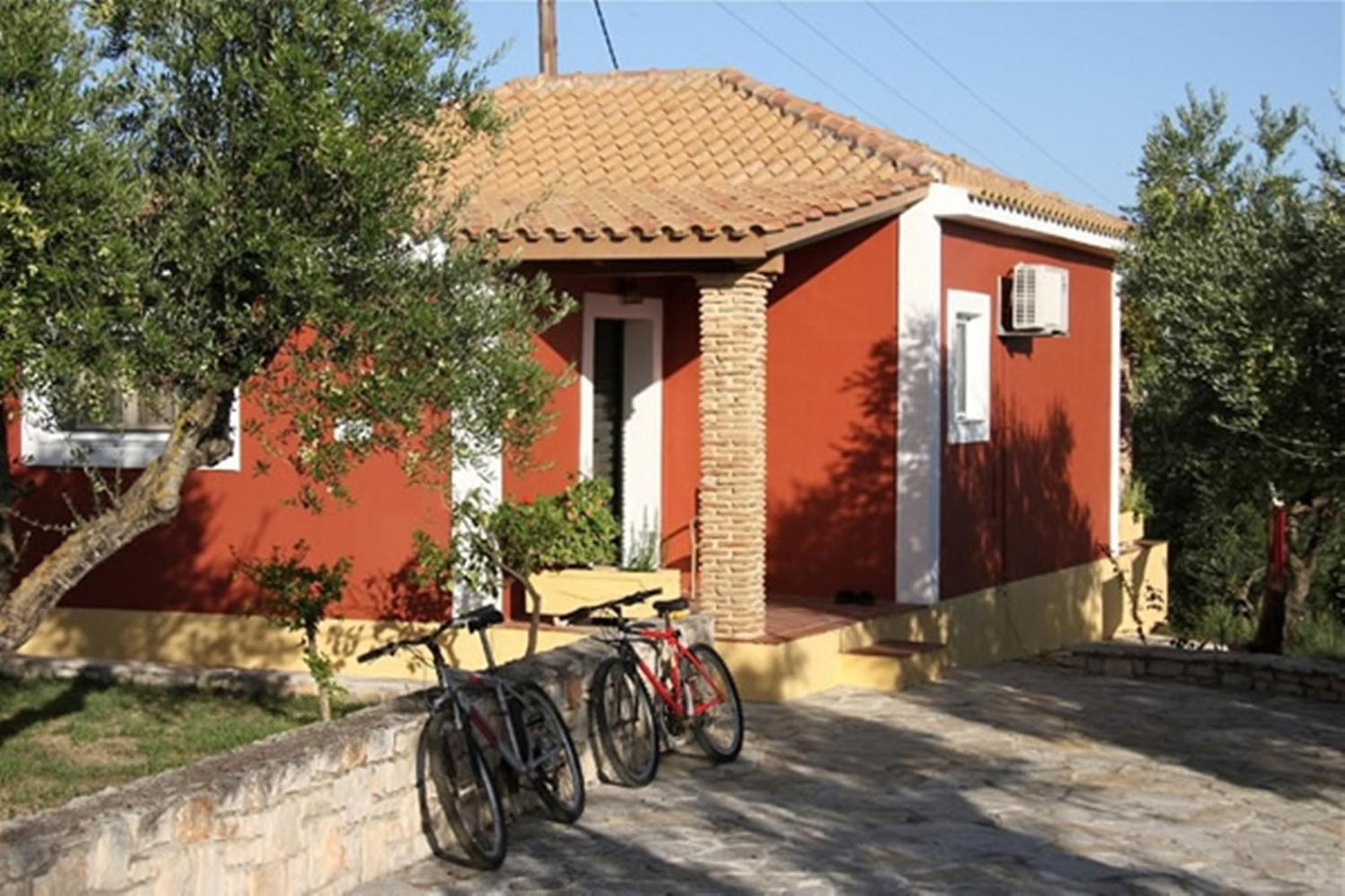 Lithies Farm Houses วาซิลิคอส ภายนอก รูปภาพ