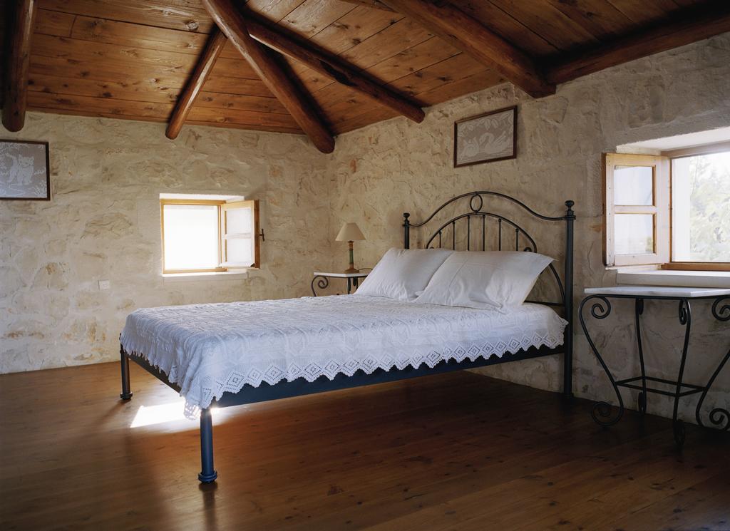 Lithies Farm Houses วาซิลิคอส ภายนอก รูปภาพ
